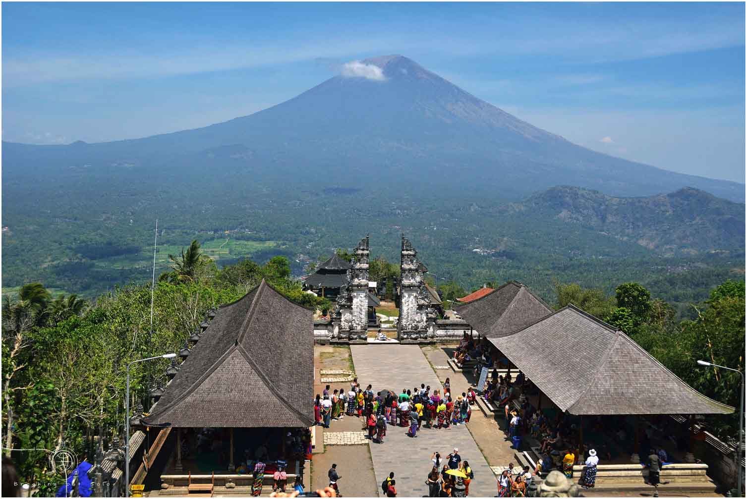 렘푸양 산 하이킹 및 상위 사원 순례 (선택 사항)